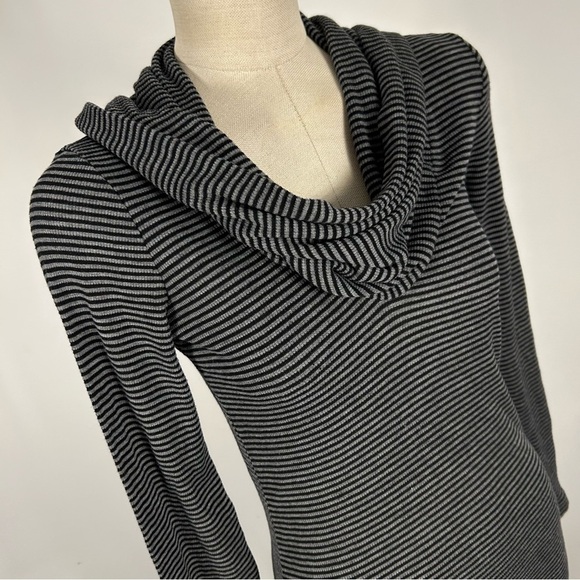 ❤️ Splendid gray and black Tunic Top M - Picture 5 of 11